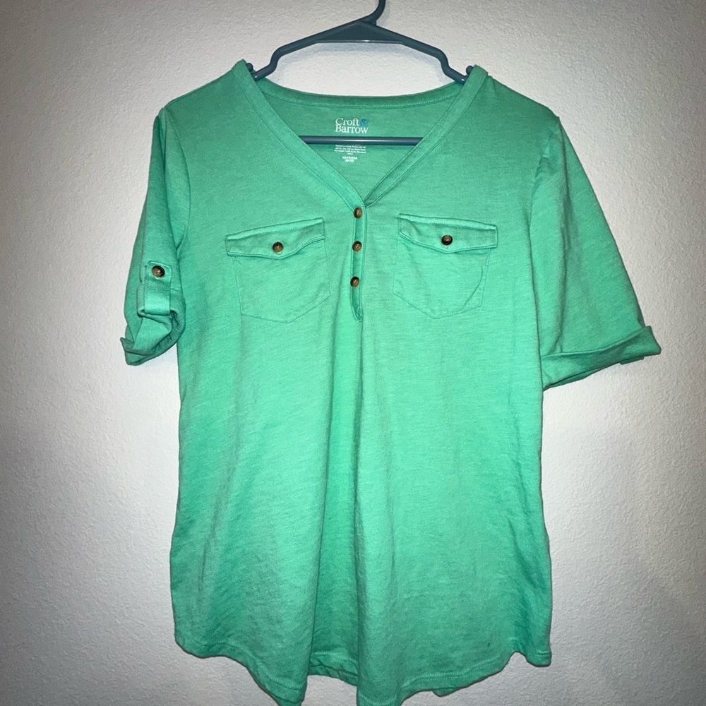 Croft & Barrow Cuffed Short Sleeve Tee